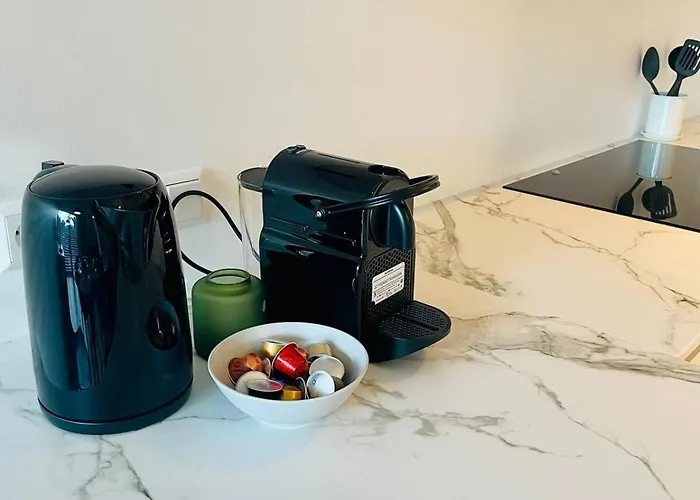 Beautiful One Bedroom In Center W Terrace & Parking * Luxemburgo