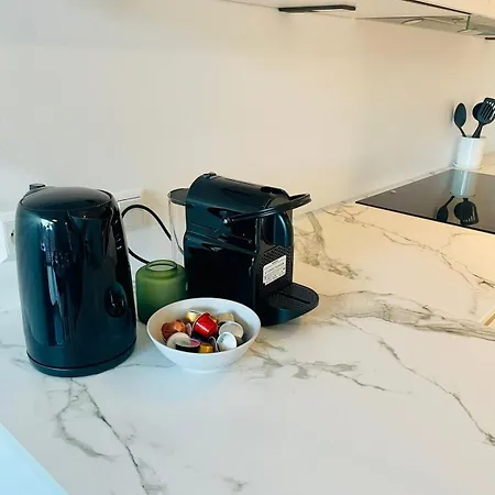 Beautiful One Bedroom In Center W Terrace & Parking * Luxembourg